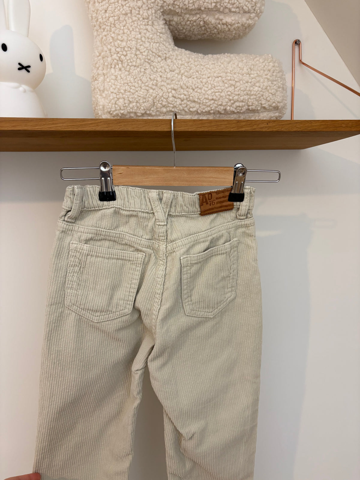 American Outfitters - corduroy broek wit - 8Y