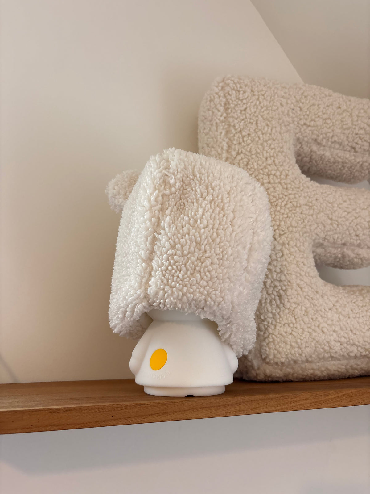 Tartine et Chocolat - witte teddy muts met drukknop - T2