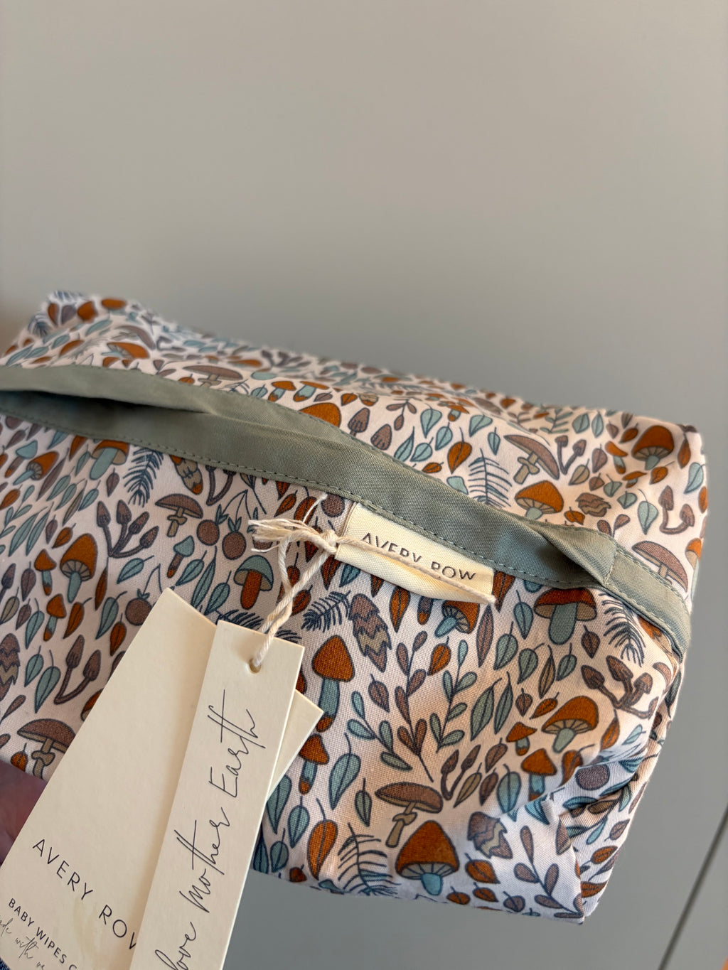 Avery Row -  baby wipes zakje