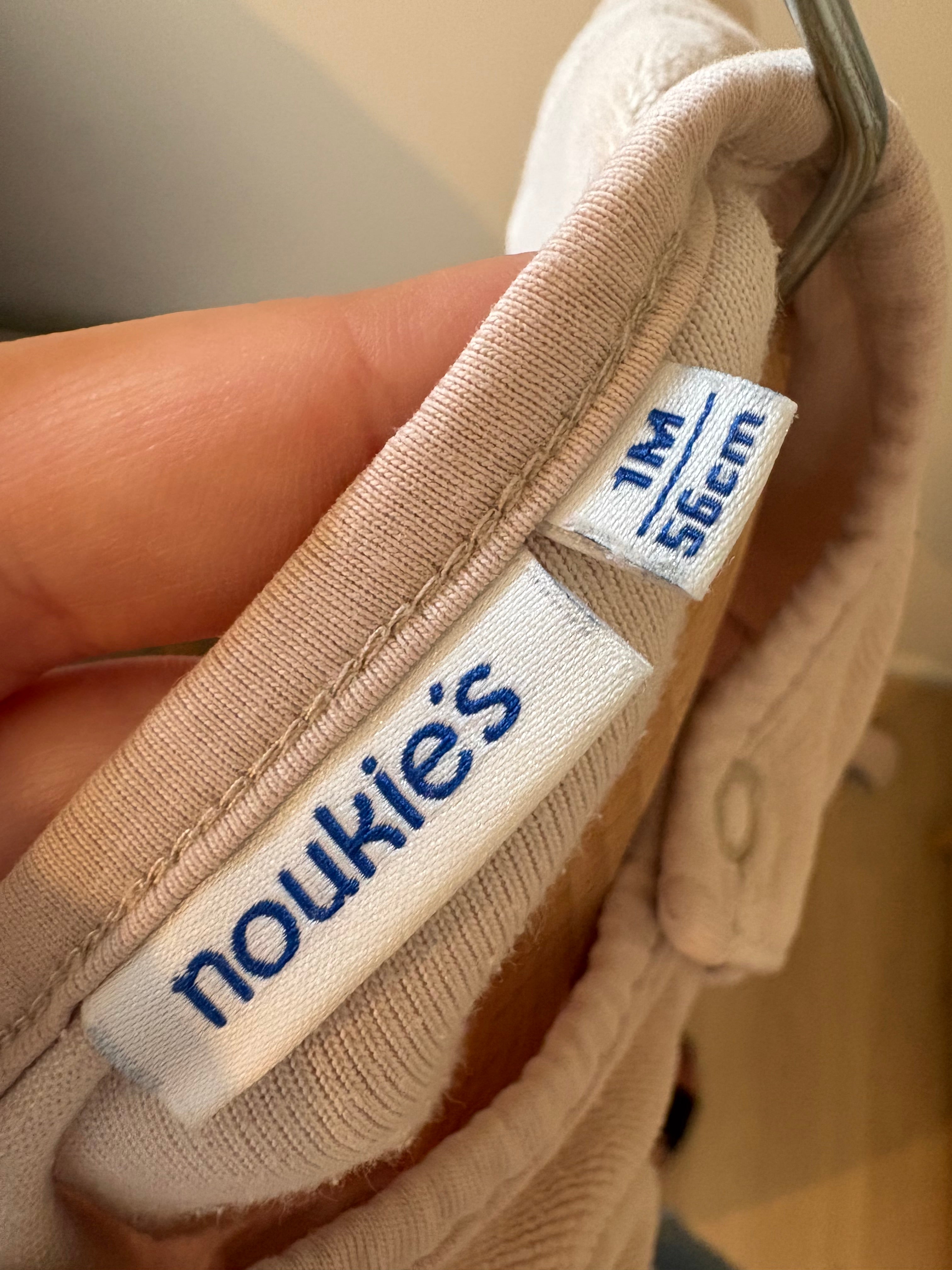 Noukies - beige pyjama met diertjes - 56