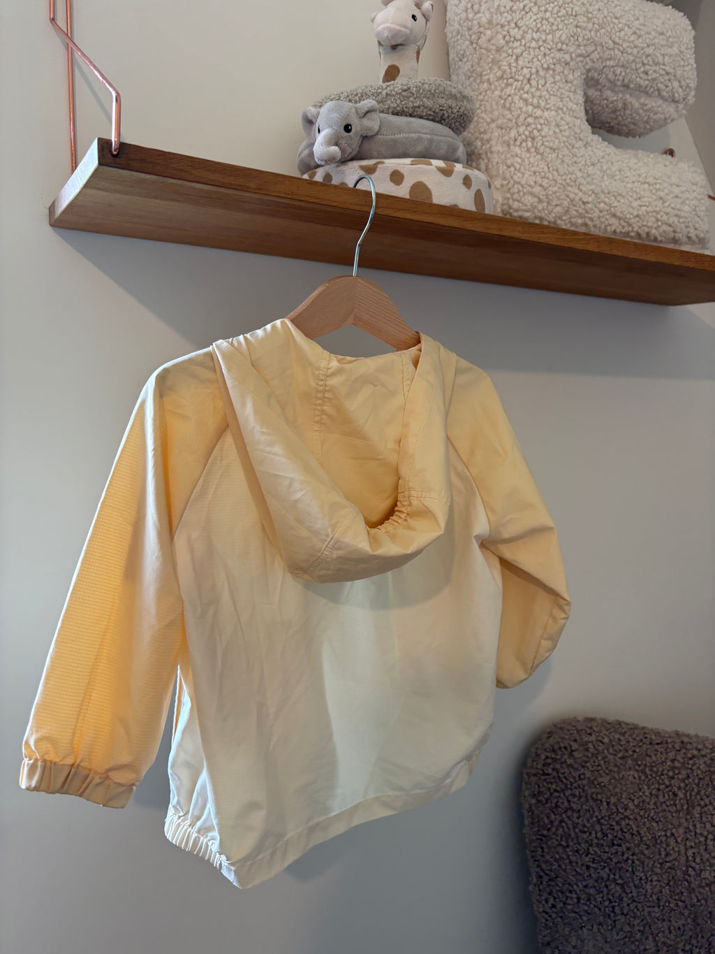 Uniqlo - Geel Regenjasje(2) - 92 Uniqlo