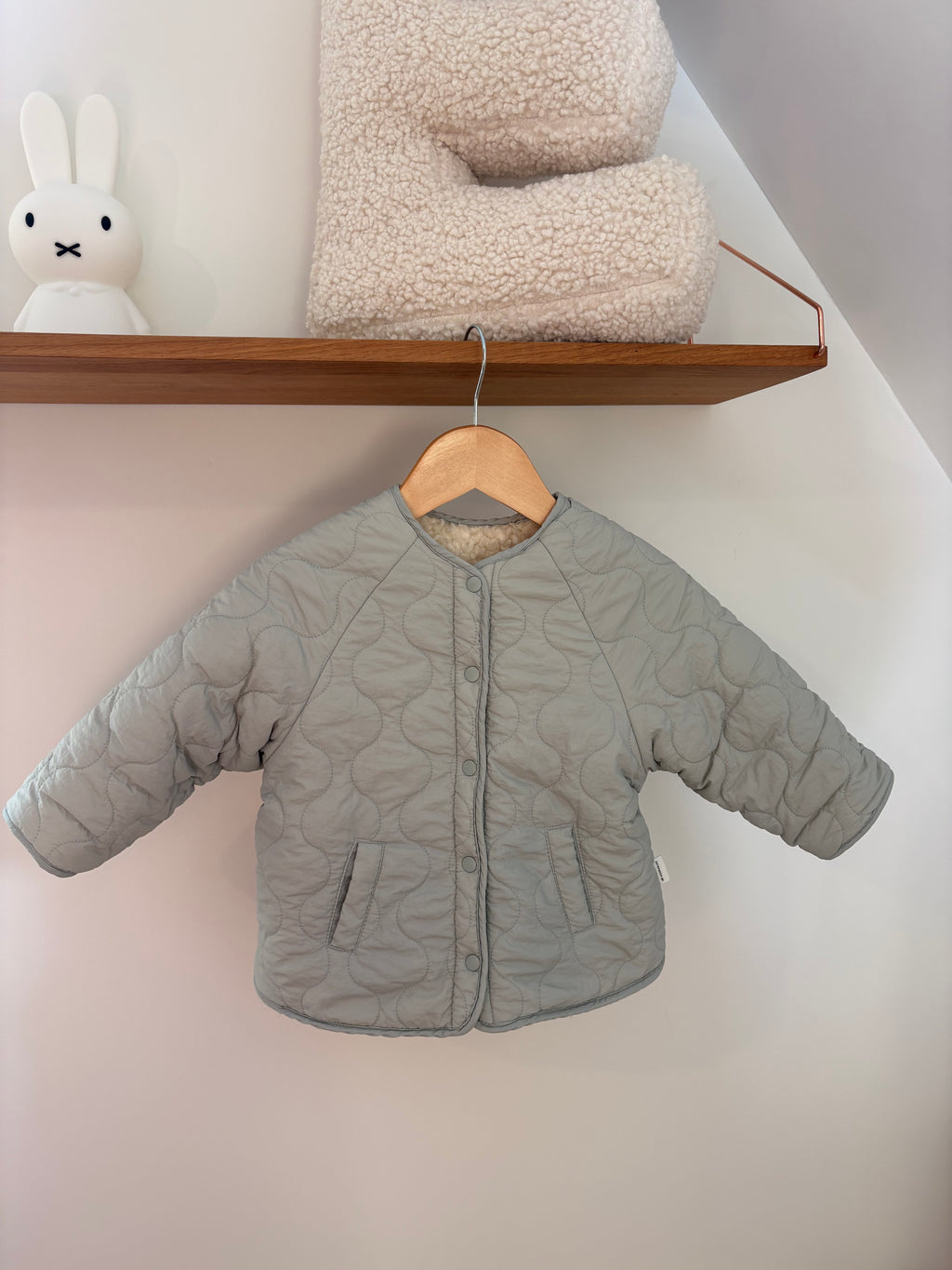 H&M - adorables reversible jasje muntgroen - 86