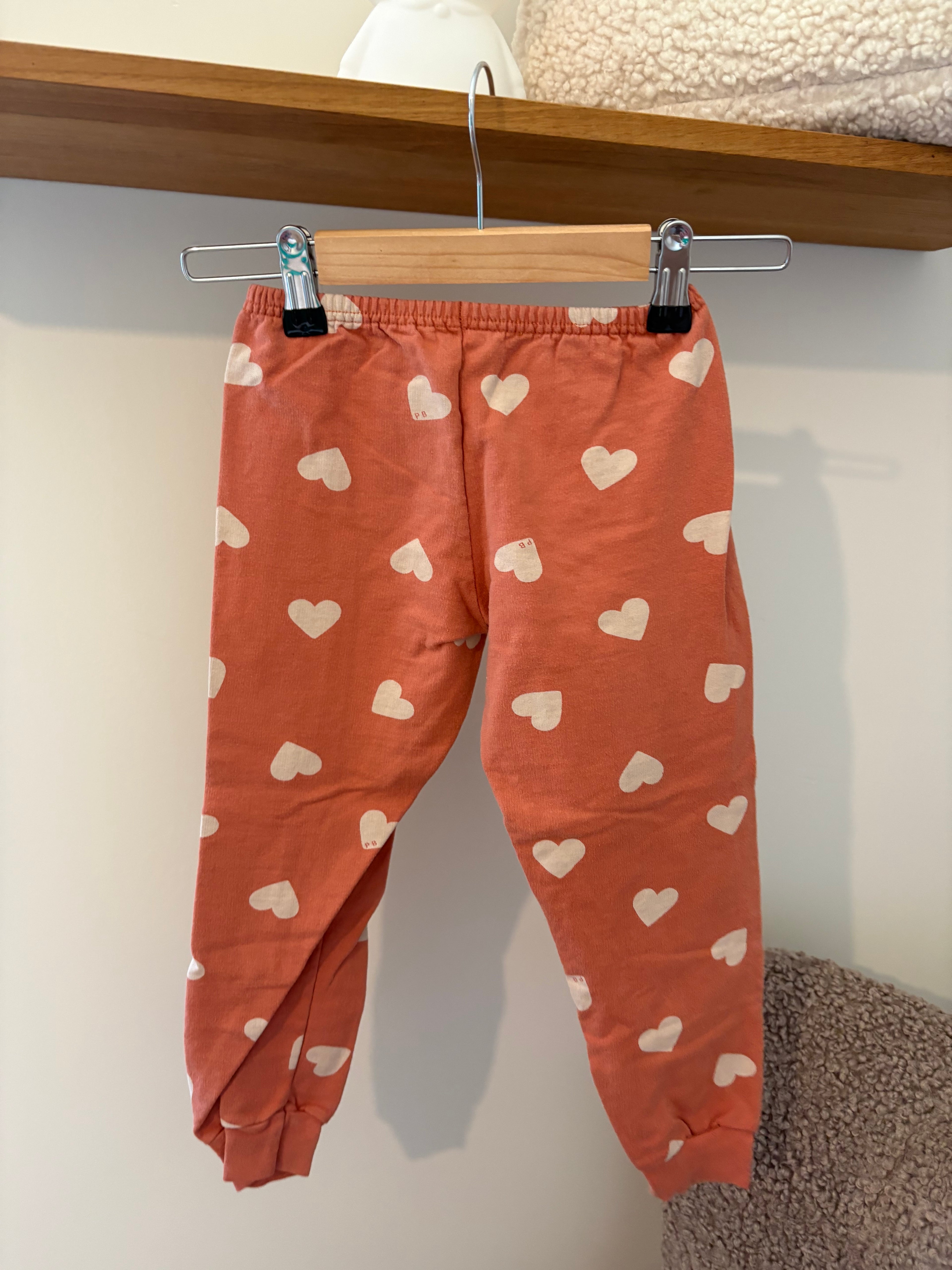 Petit Bateau - pyjama set hartjes - 5/6Y