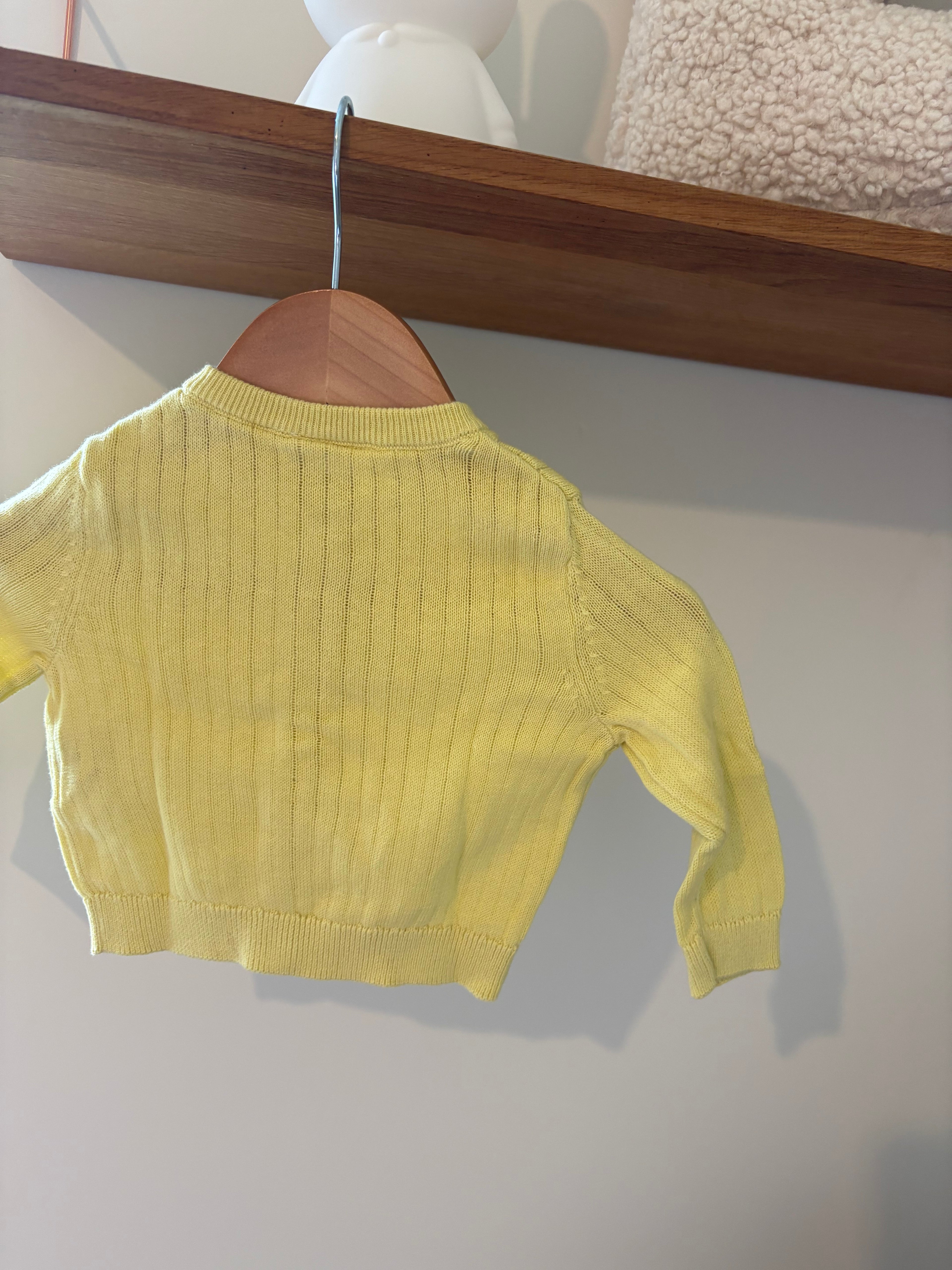 JBC - geel truitje - 3M