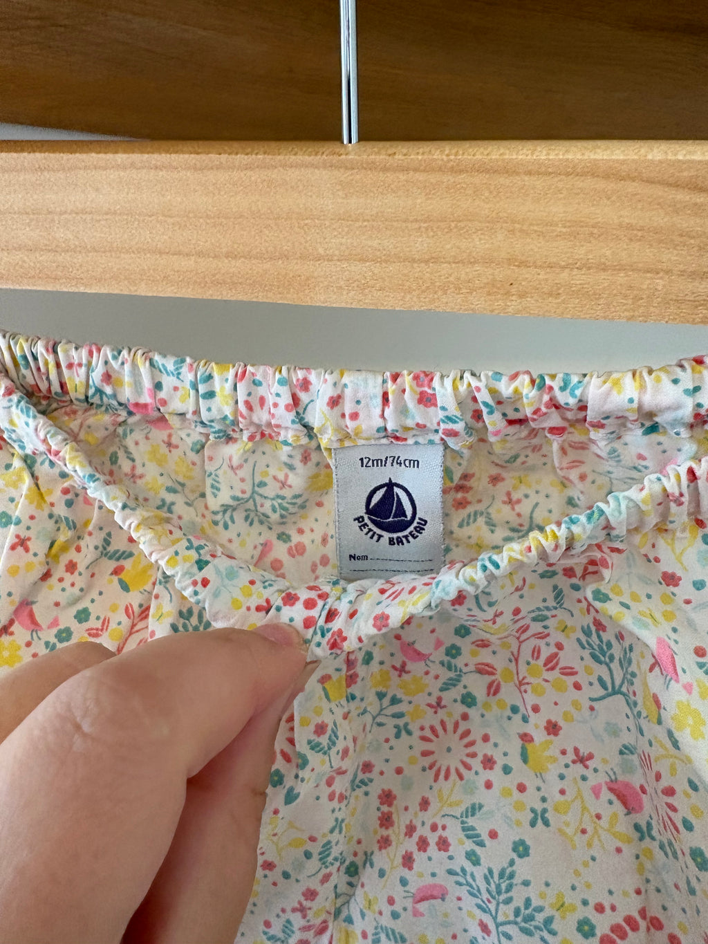 Petit Bateau - luchtig shortje - 74
