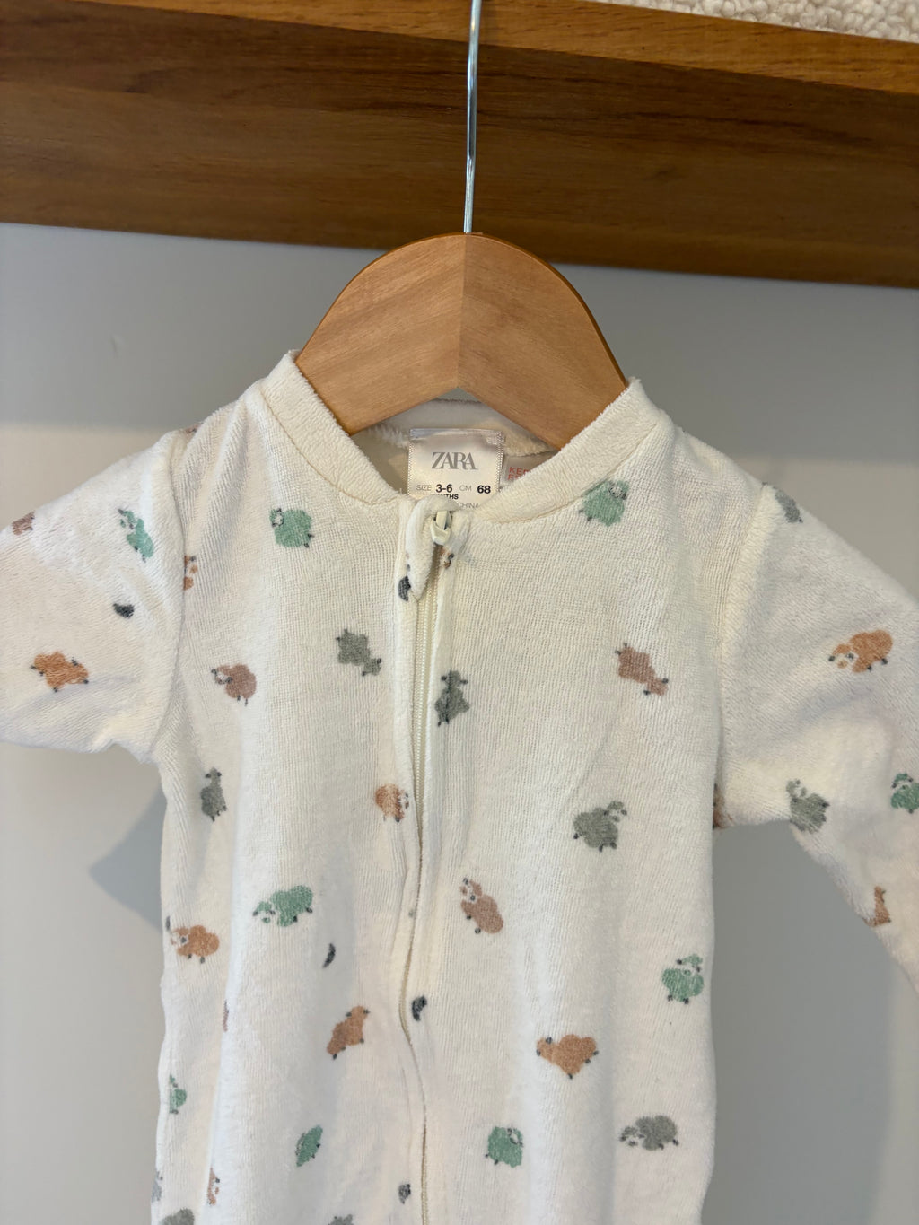 Zara - pyjama schaapjes (80)