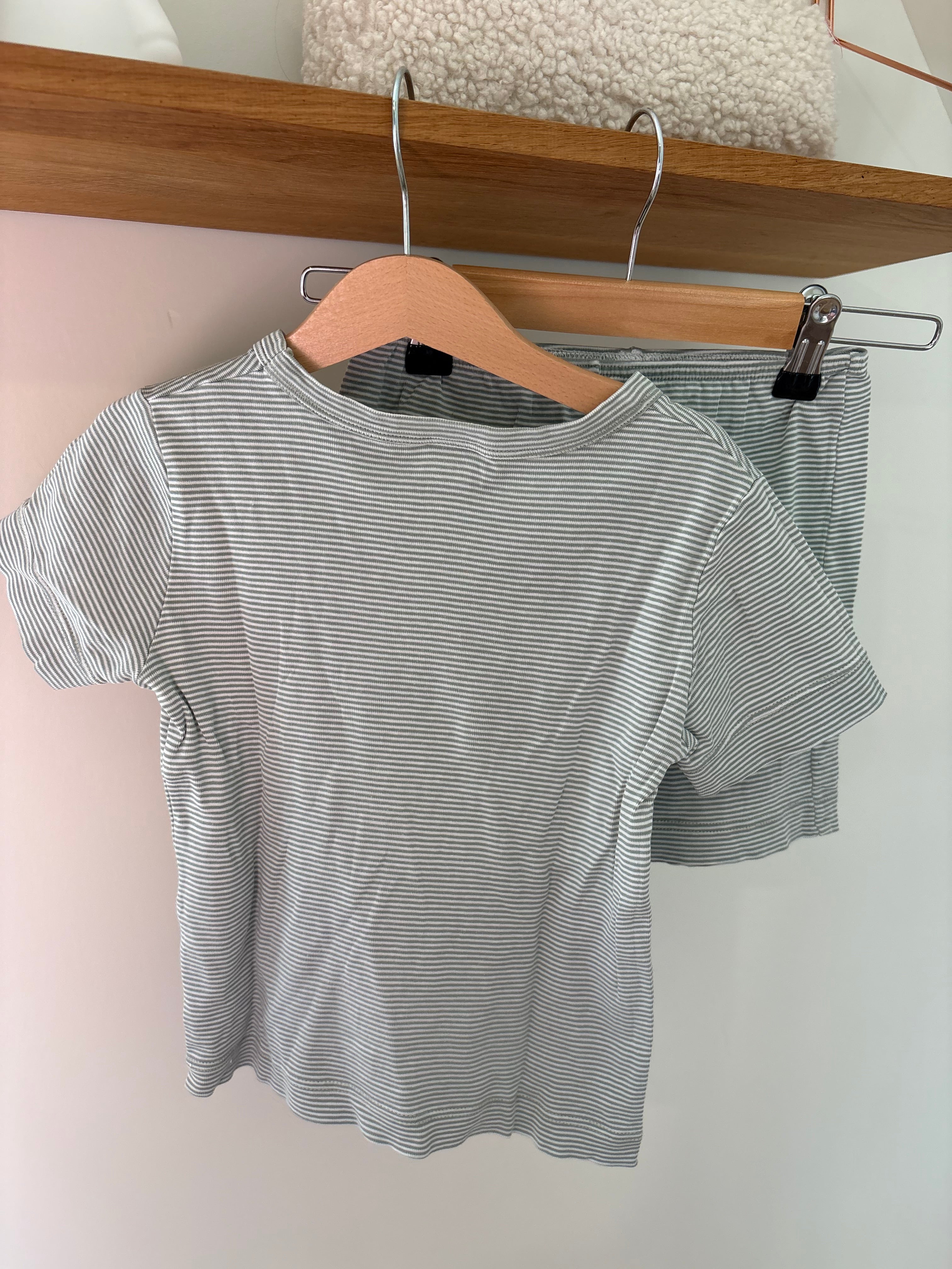 Petit Bateau -pyjama setje groene strepen - 108