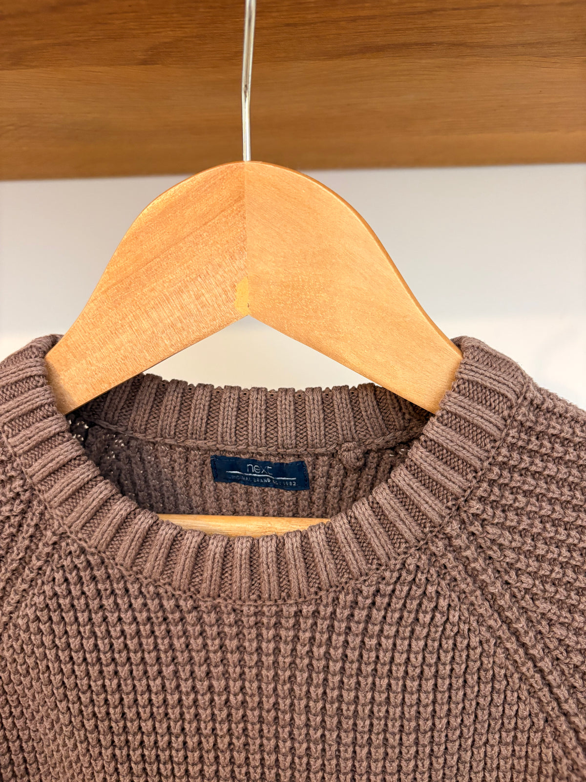 Next - bruine sweater - 80/86