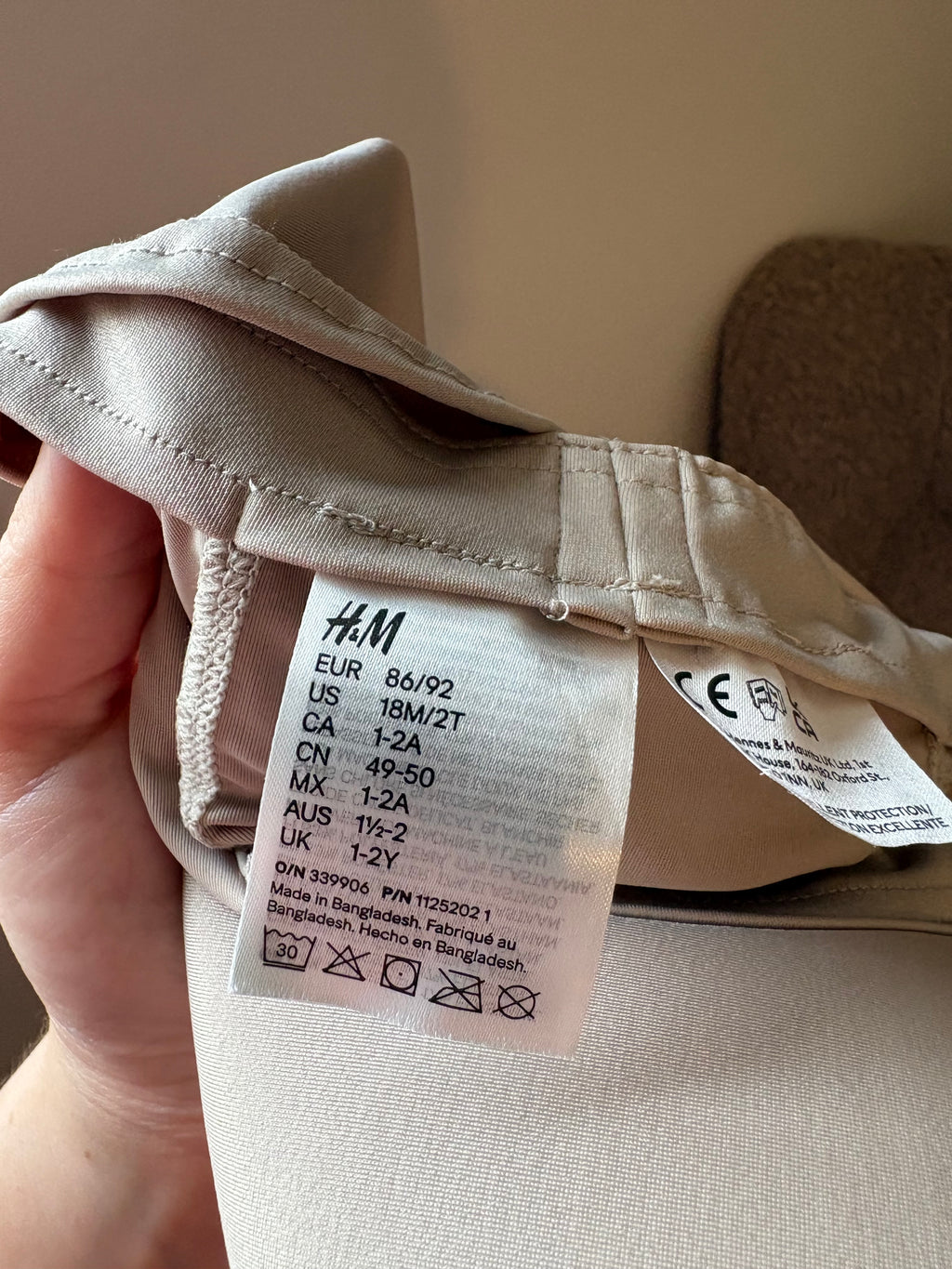 H&M - UVpetje - 86/92