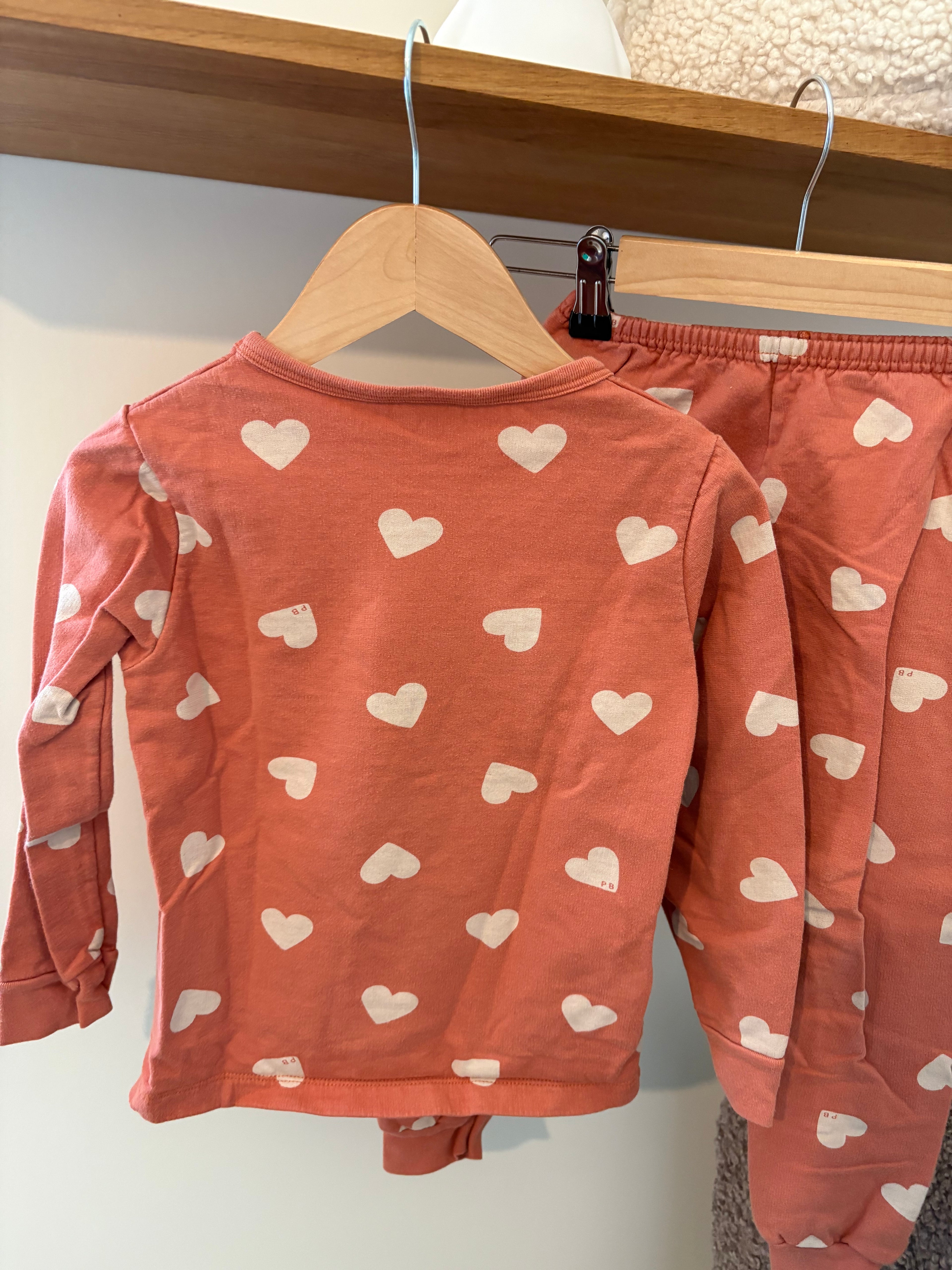 Petit Bateau - pyjama set hartjes - 5/6Y