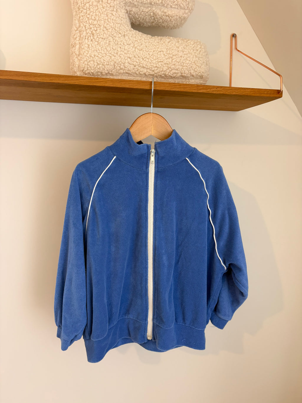 Pie - blauwe trui met rits - 5/6 Y