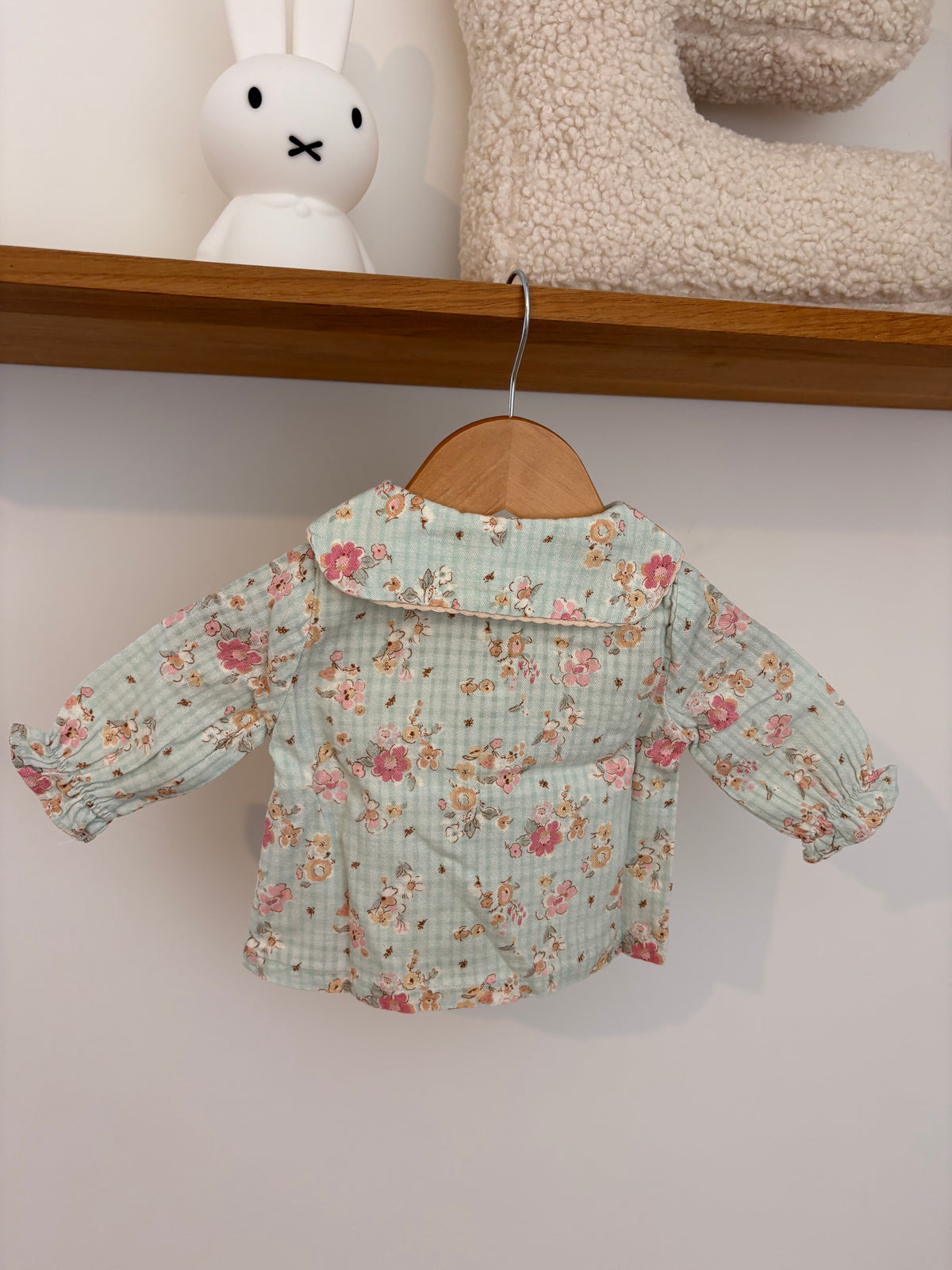 Laranjinha - muntgroen blouse bloemen - 3M