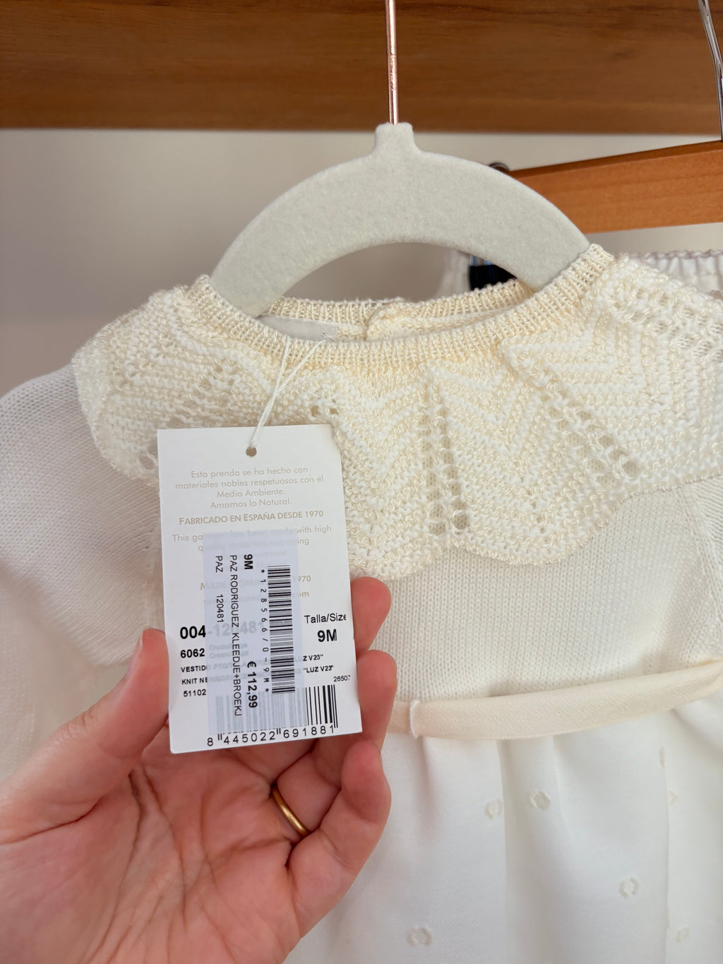 Paz - wit jurkje met bloomer - 9M (nieuw)