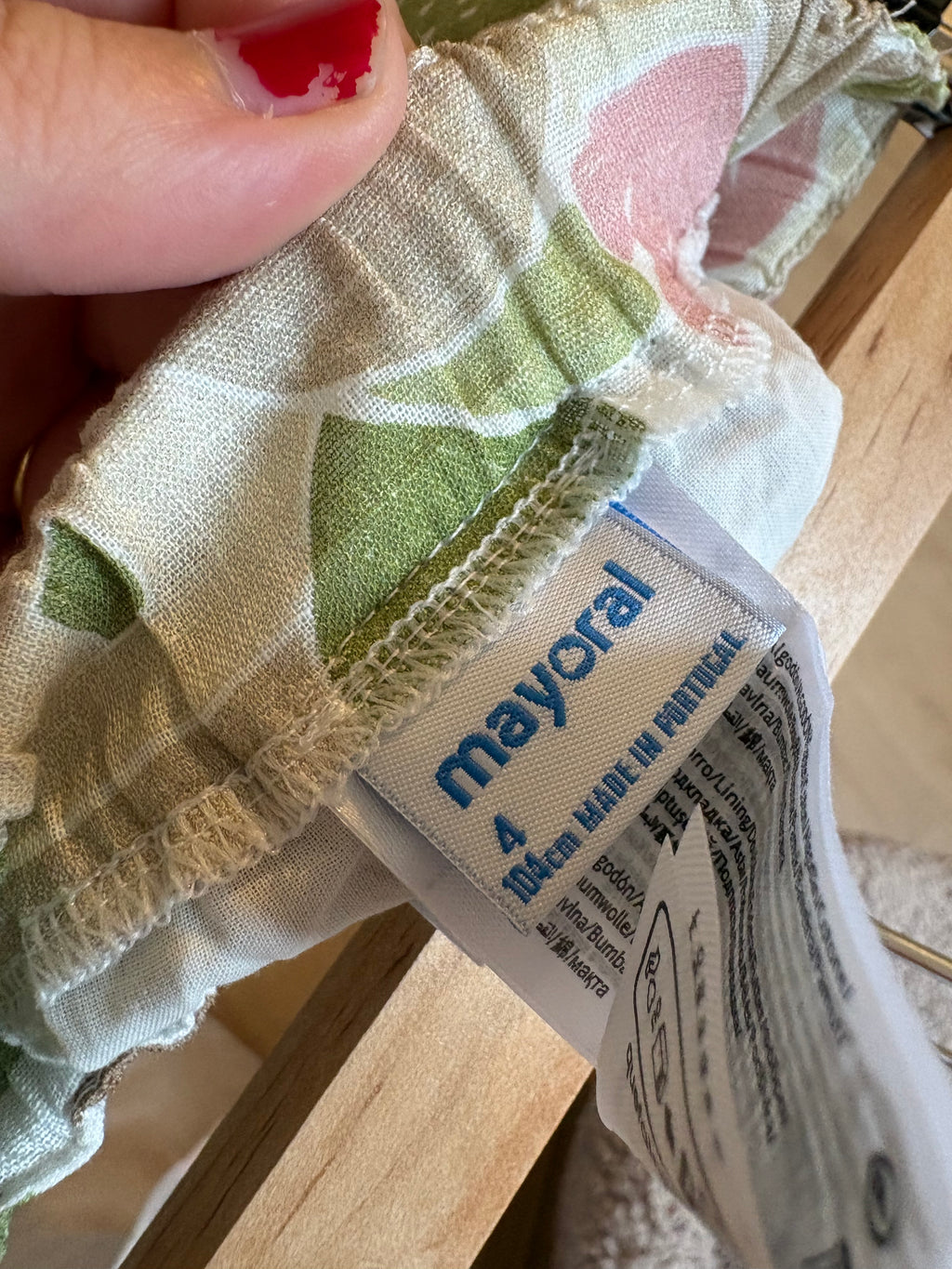 Mayoral - shortje - 4Y