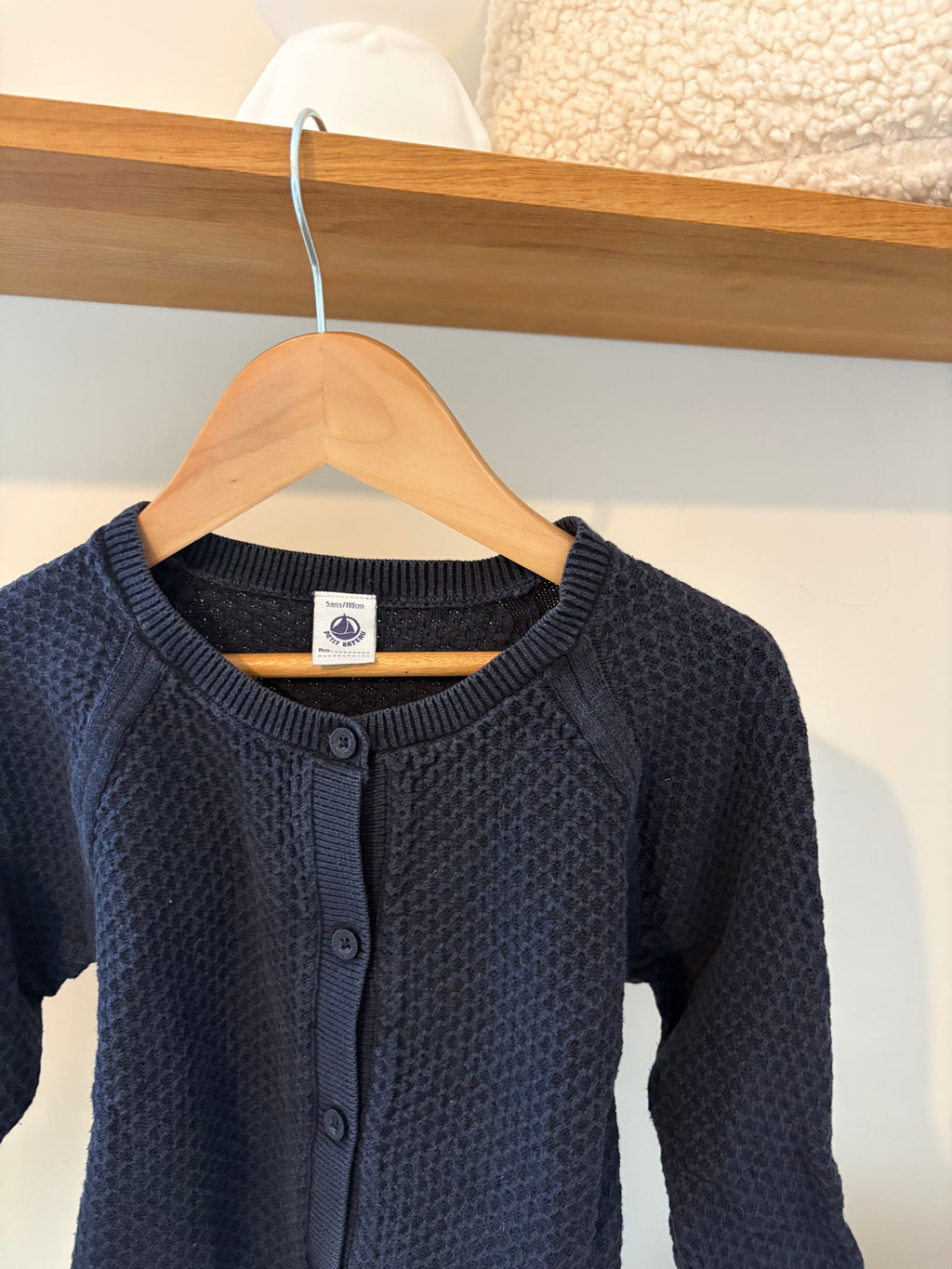 Petit Bateau - marineblauw truitje - 5Y