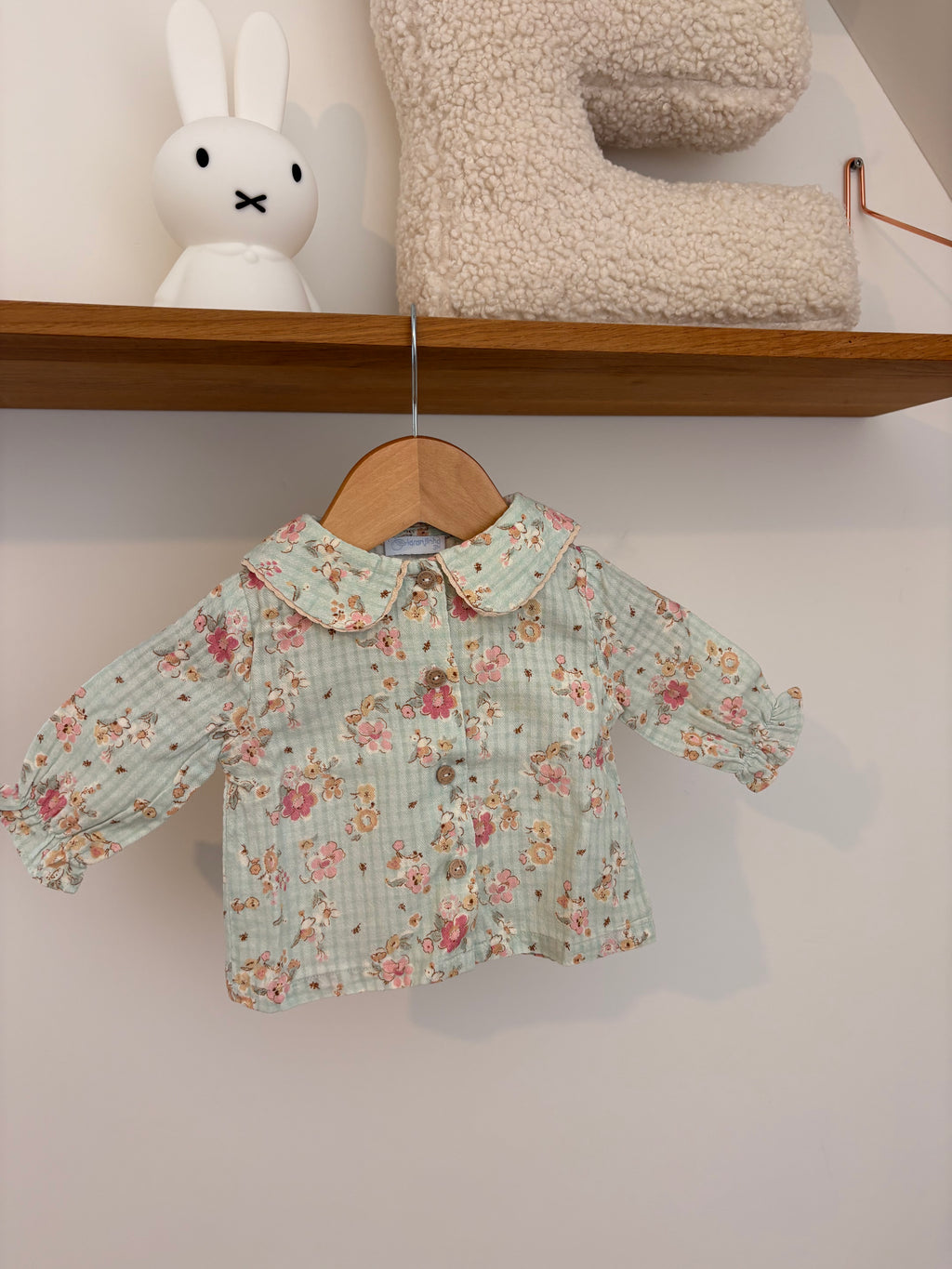 Laranjinha - muntgroen blouse bloemen - 3M