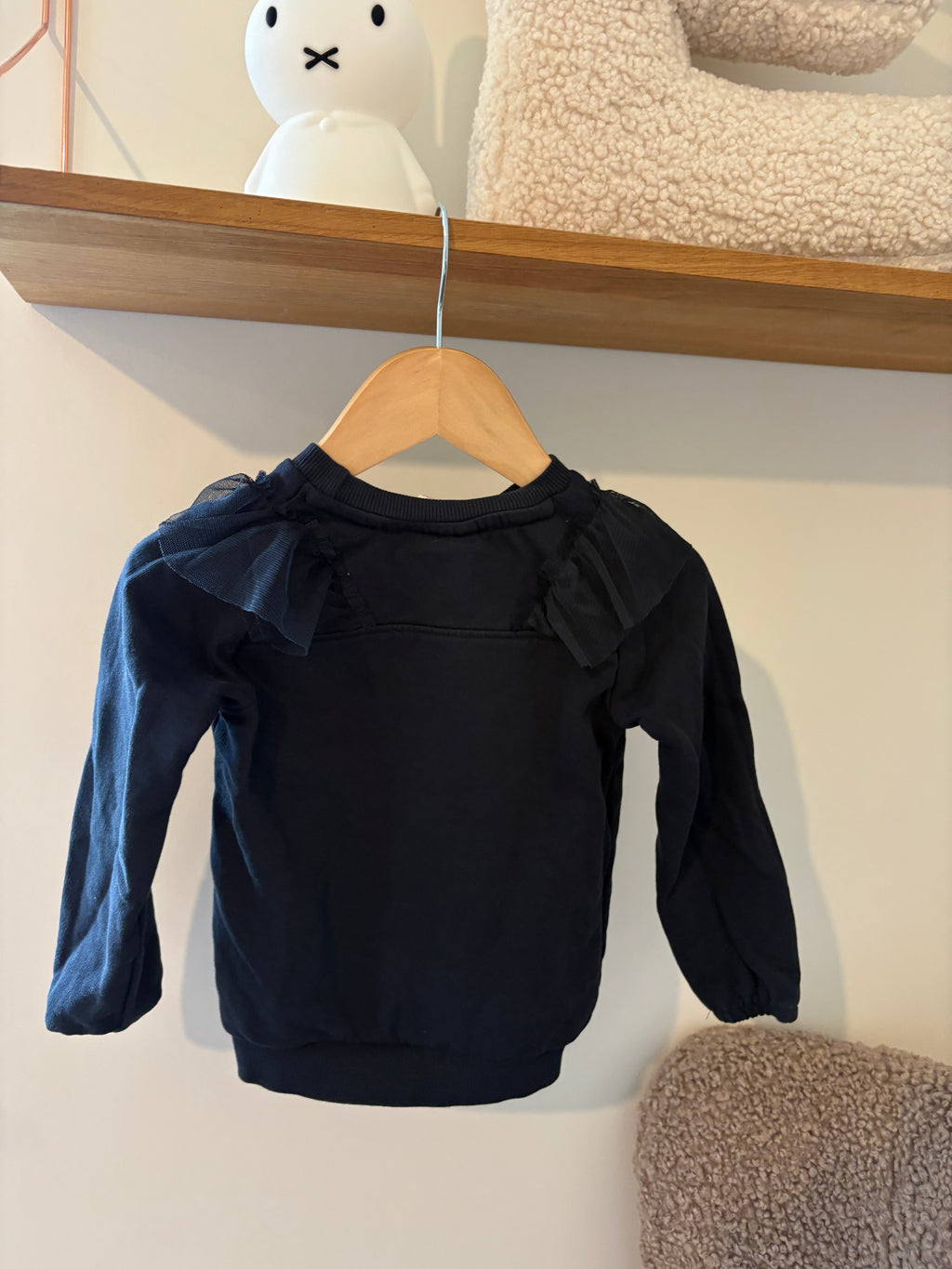 Jubel - blauw truitje - 92