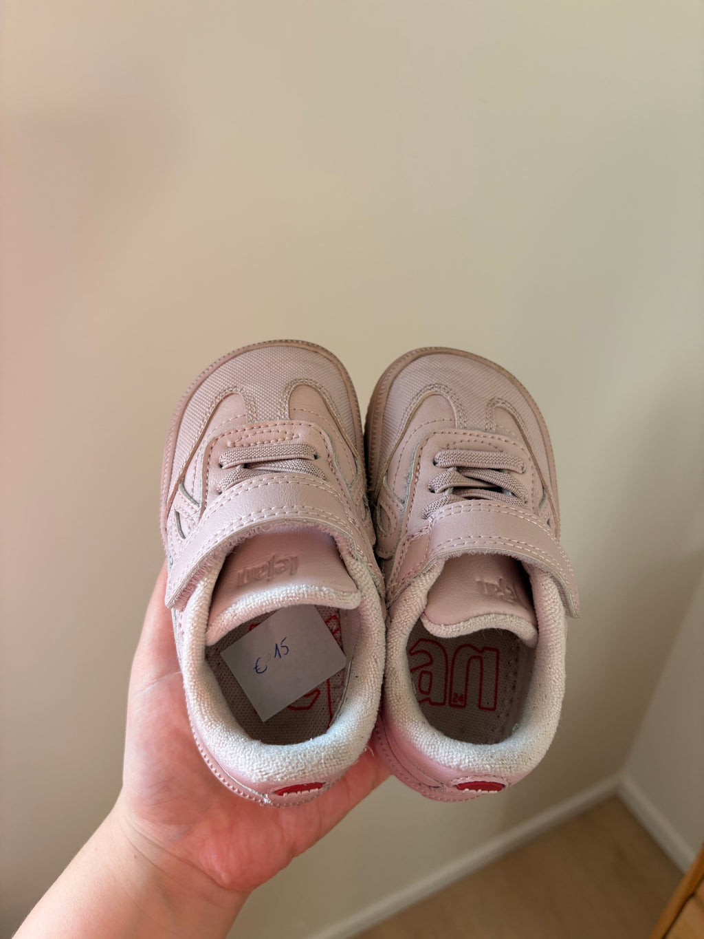 Lejan - roze sneakers - 24