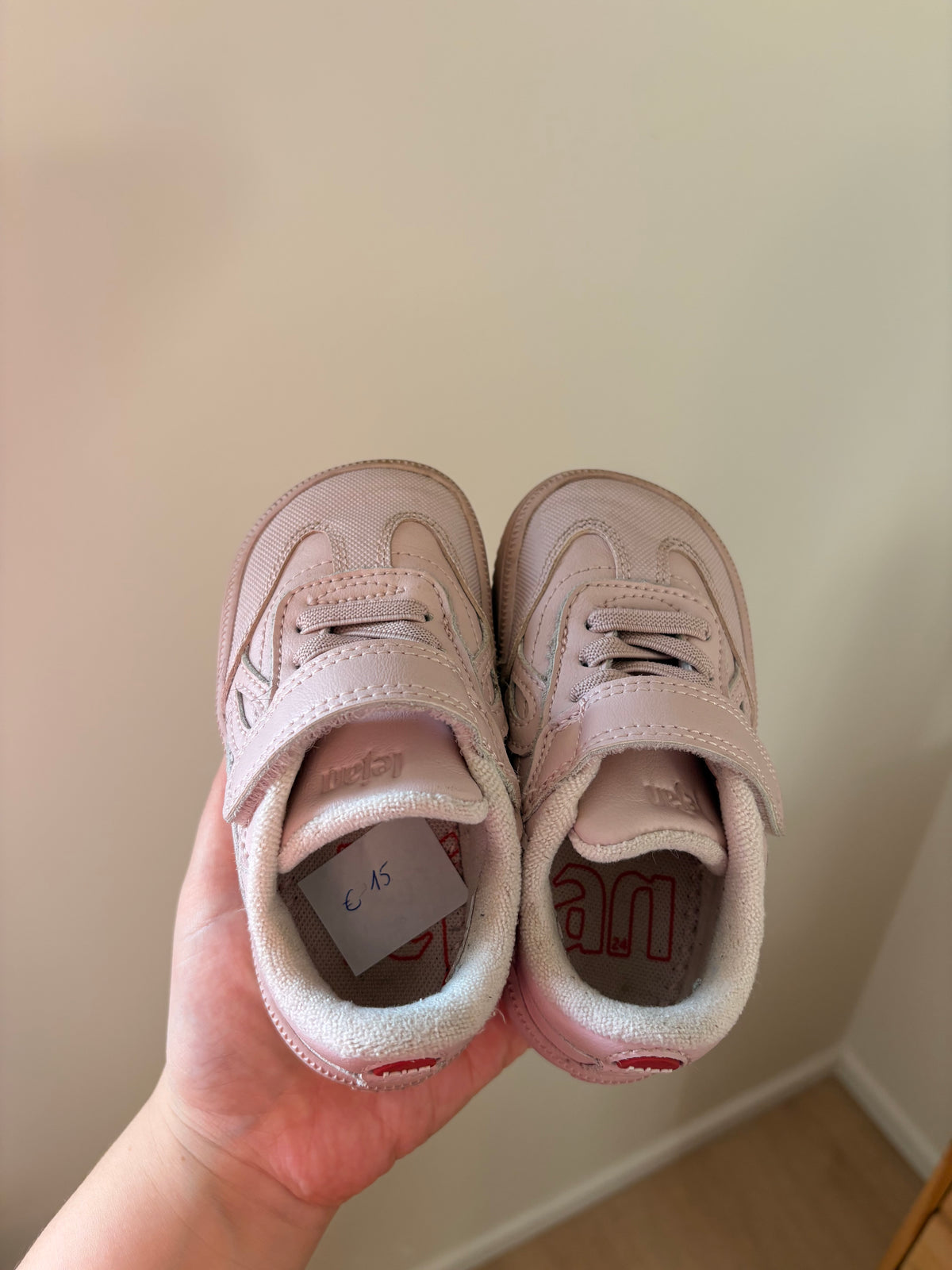 Lejan - roze sneakers - 24