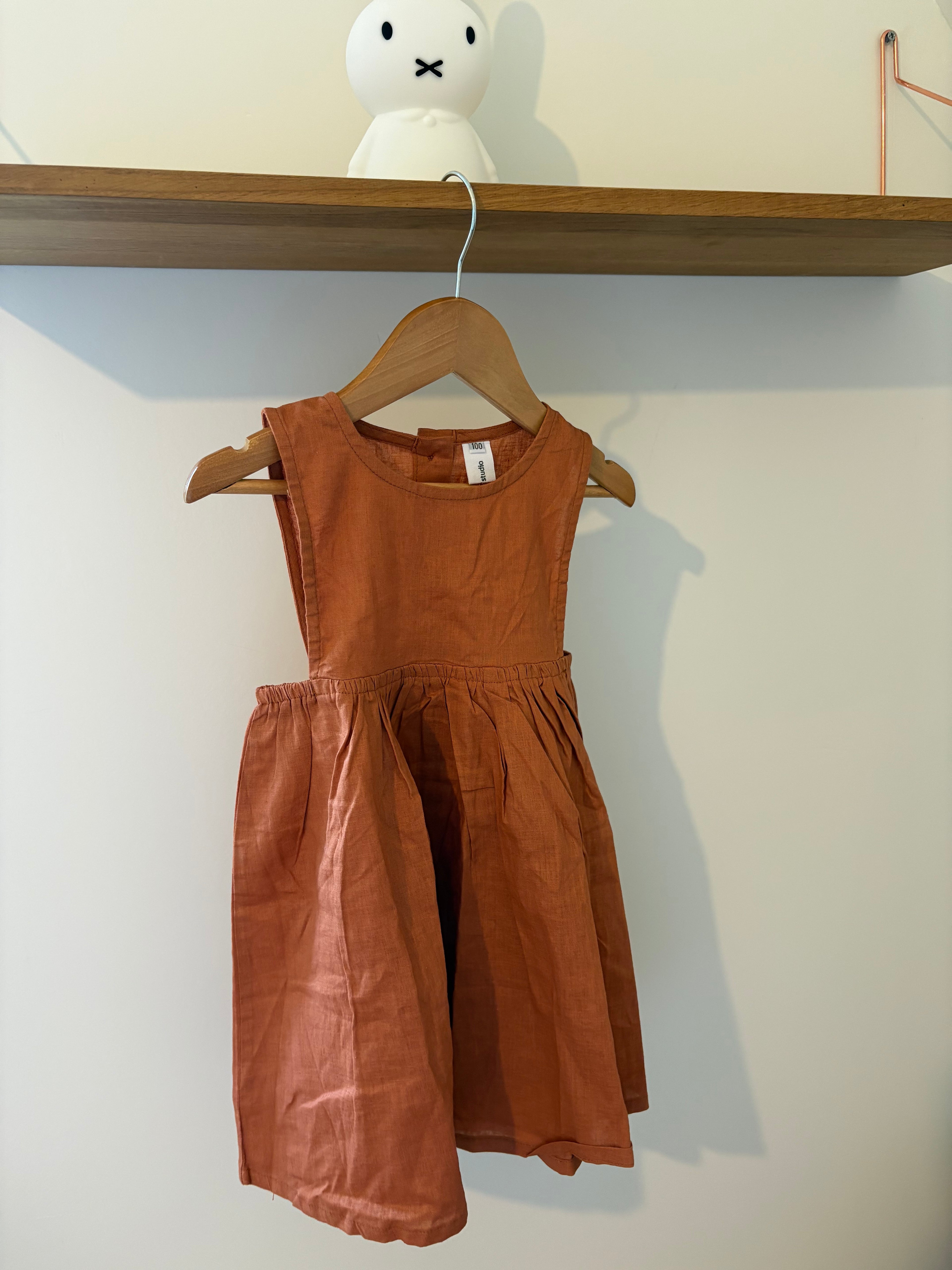 Helen Studio - linnen kleedje - 100