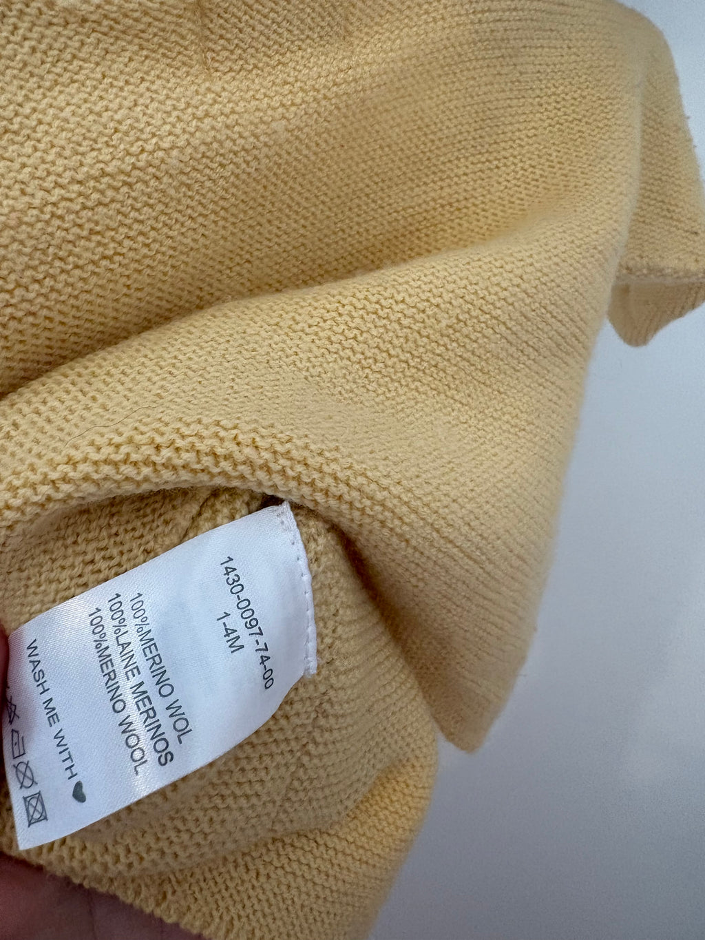 Filou& Friends - geel merinowool truitje - 1/4M