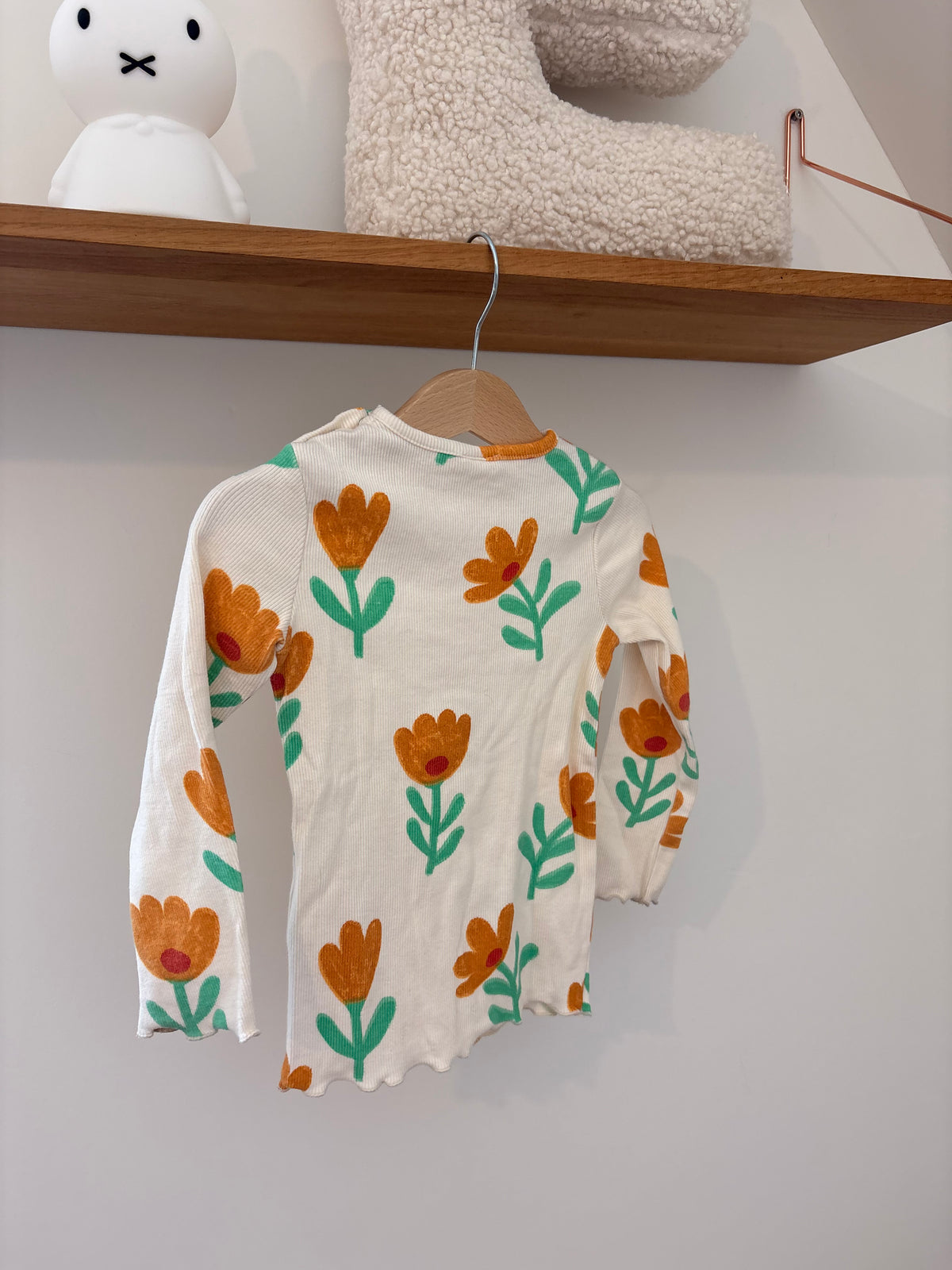 Hema - truitje bloemen - 92