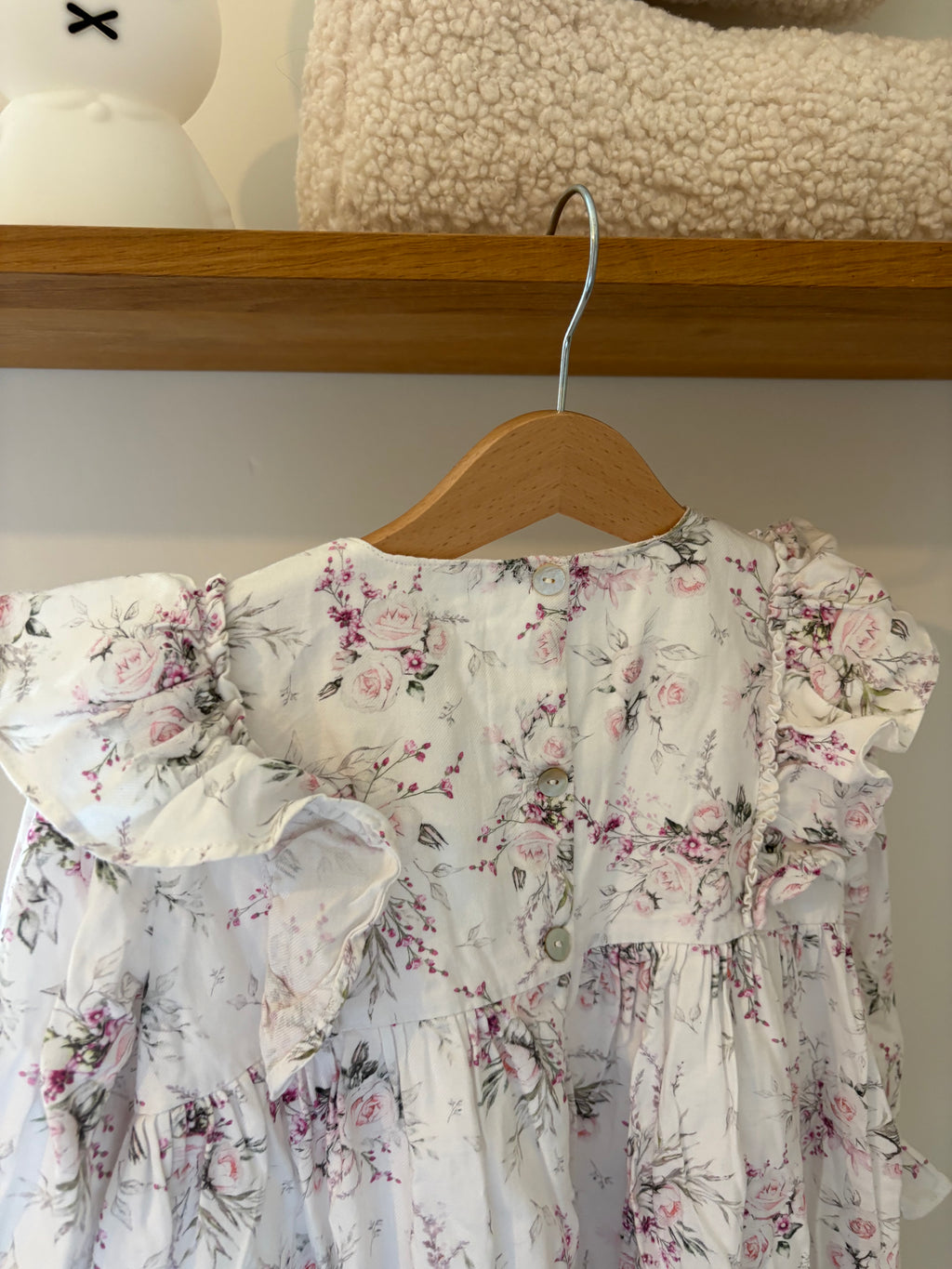 Cordel - wit jurkje met bloemen - 4Y