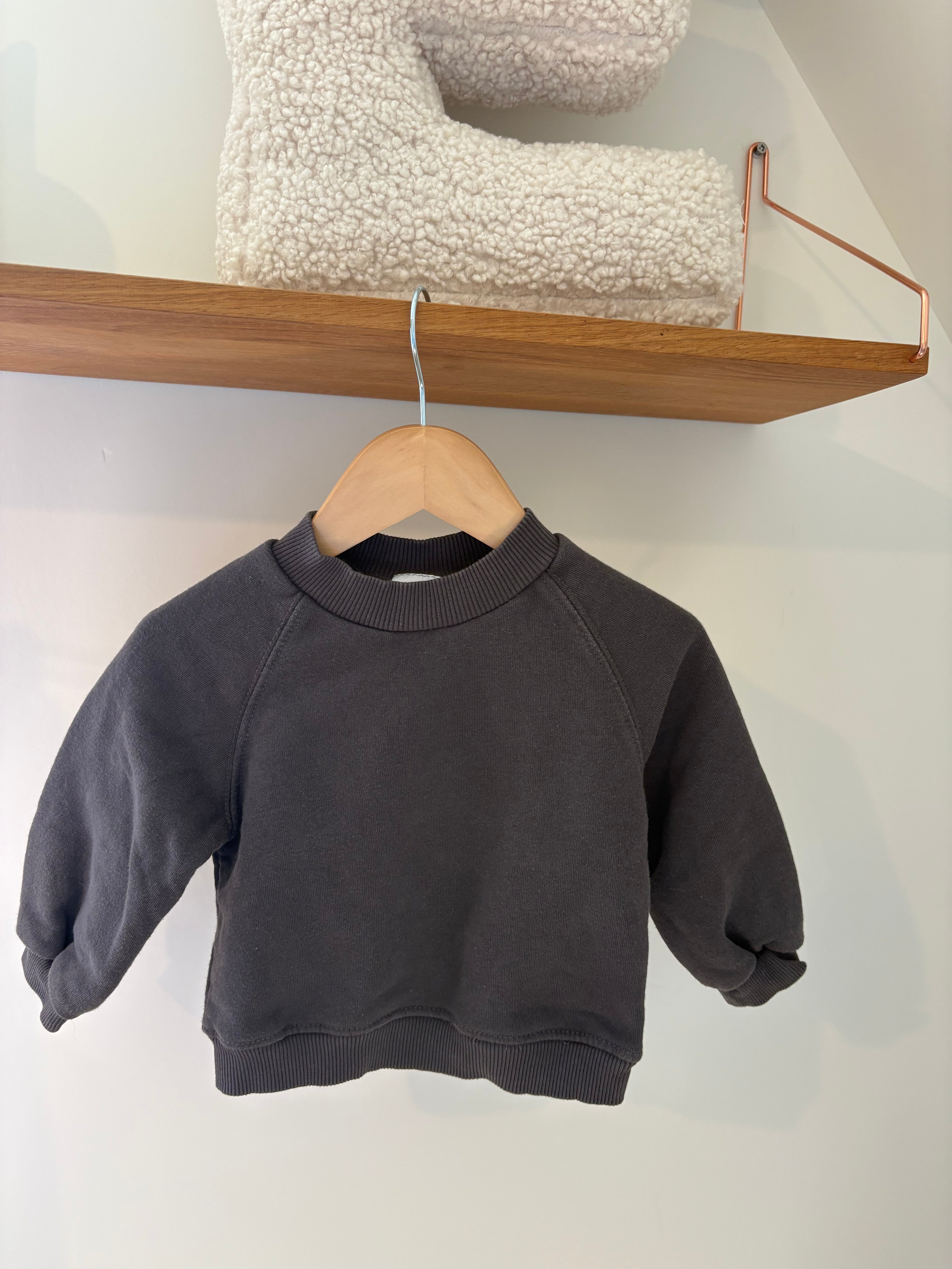 Zara - blauwgrijze sweater - 74
