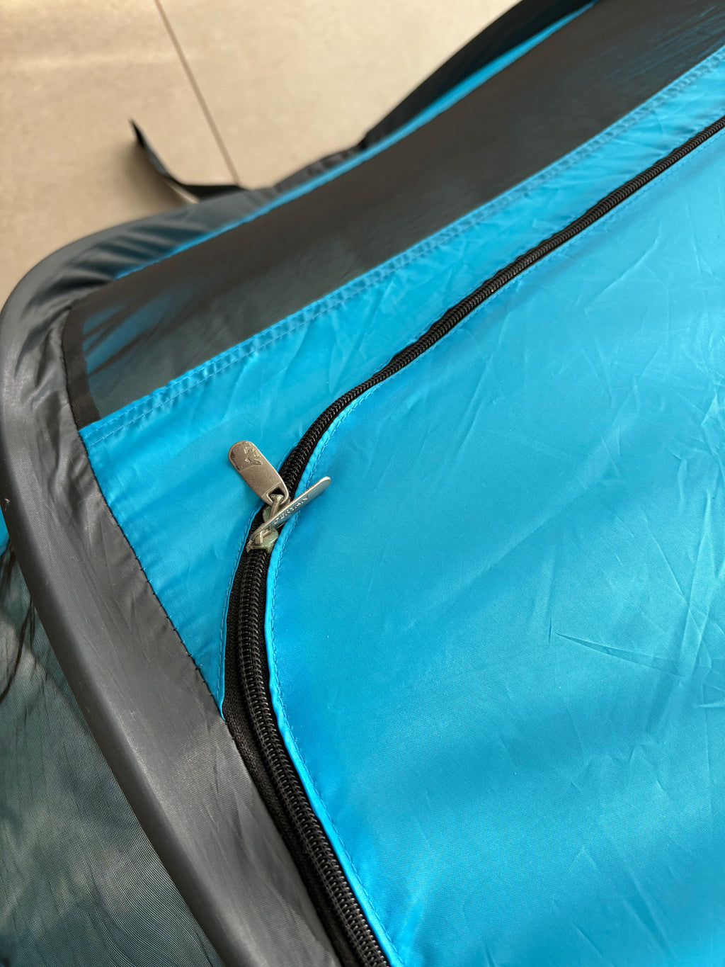 Deryan - blauwe travel cot tent