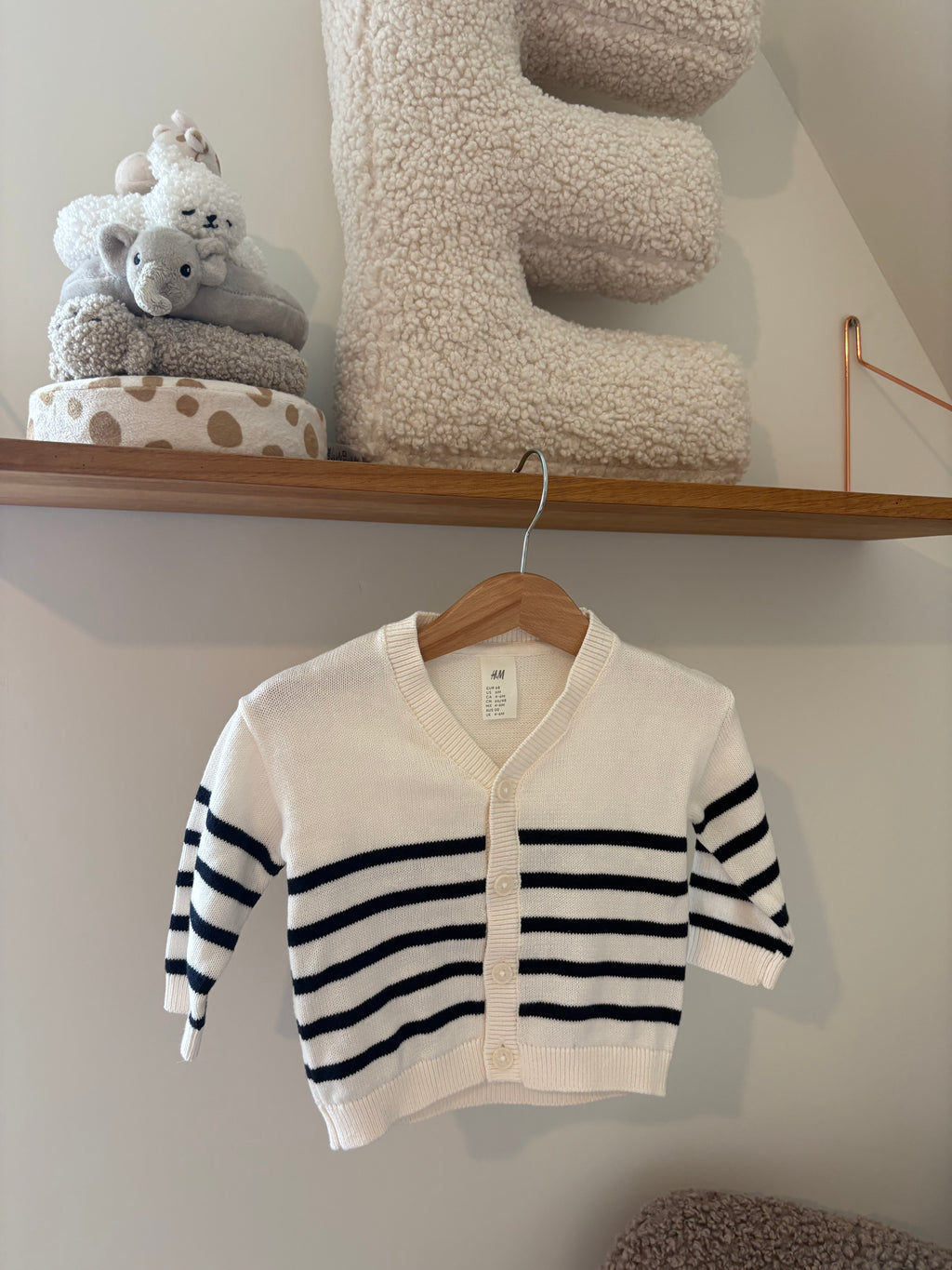 H&M - gestreepte trui met knopen - 68