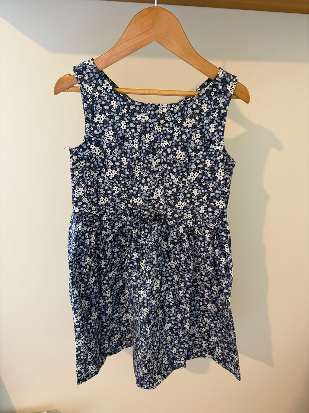 H&M - bloemenkleedje - 122