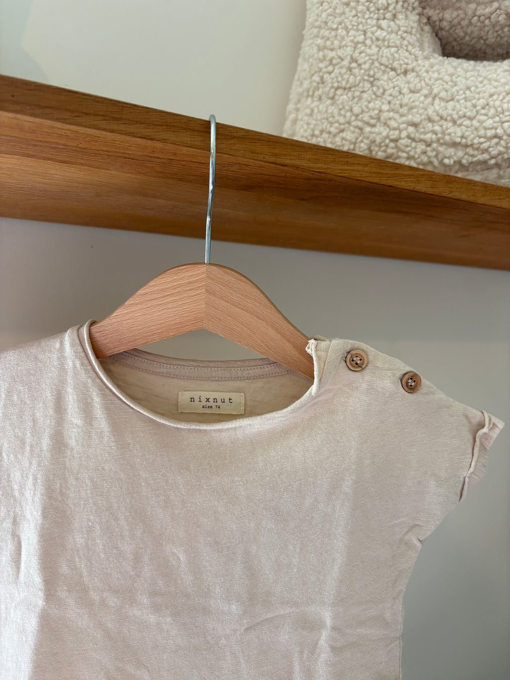 Nixnut - tshirt - 74
