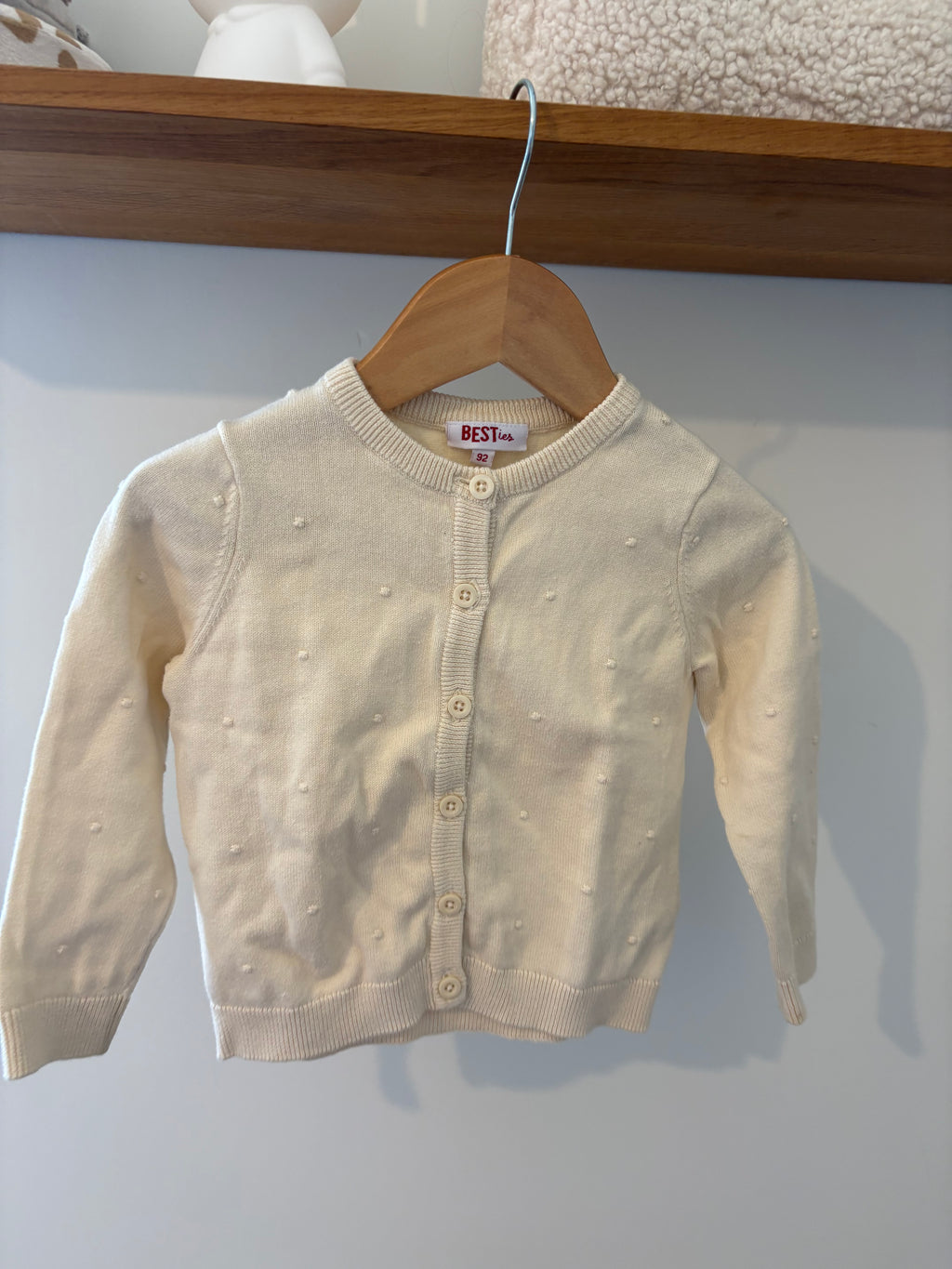 Besties - truitje creme - 92